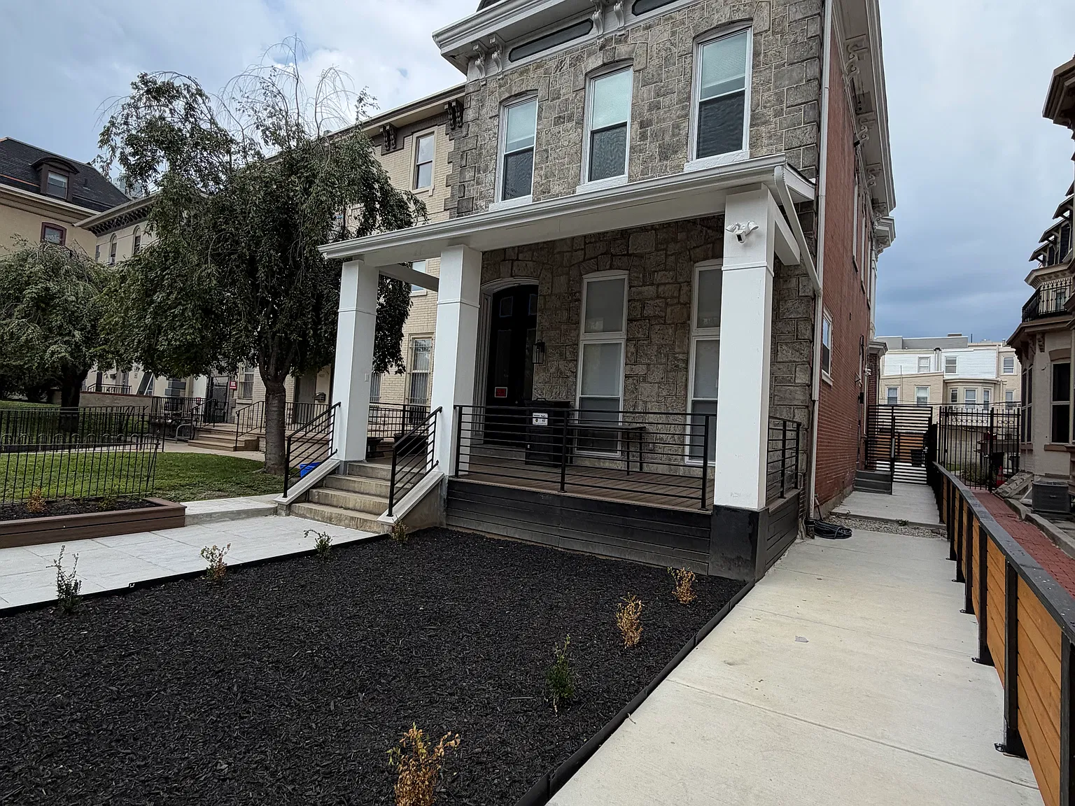 1 bed, 475 sqft, $1,750 — Photo 2