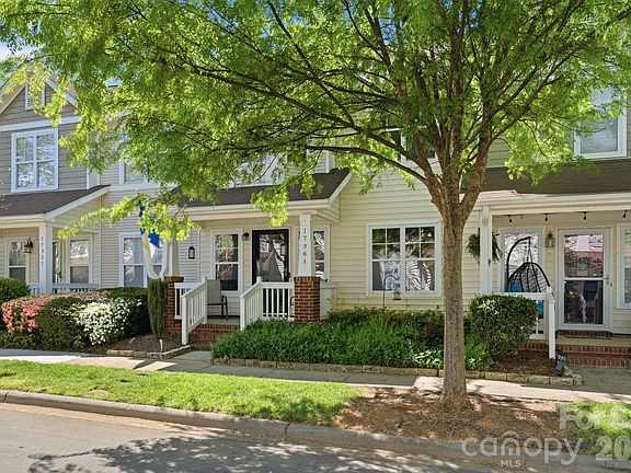 4th image of 17361 Villanova Rd
