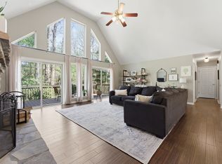30 Birdnest Rd, Sapphire, NC 28774