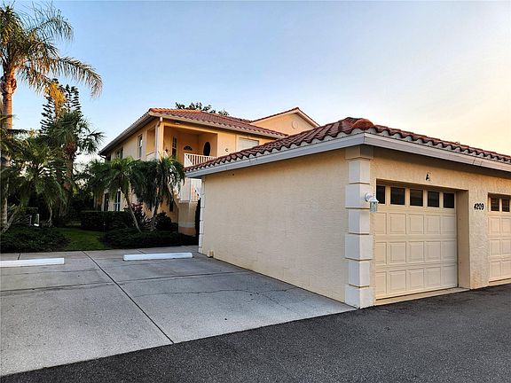 4th image of 4209 Vicenza Dr