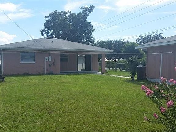 3rd image of 1614 California Ave