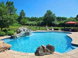 18 Independence Way, Titusville, NJ 08560