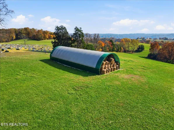Oak Grove Church Rd, Harrogate, TN 37752