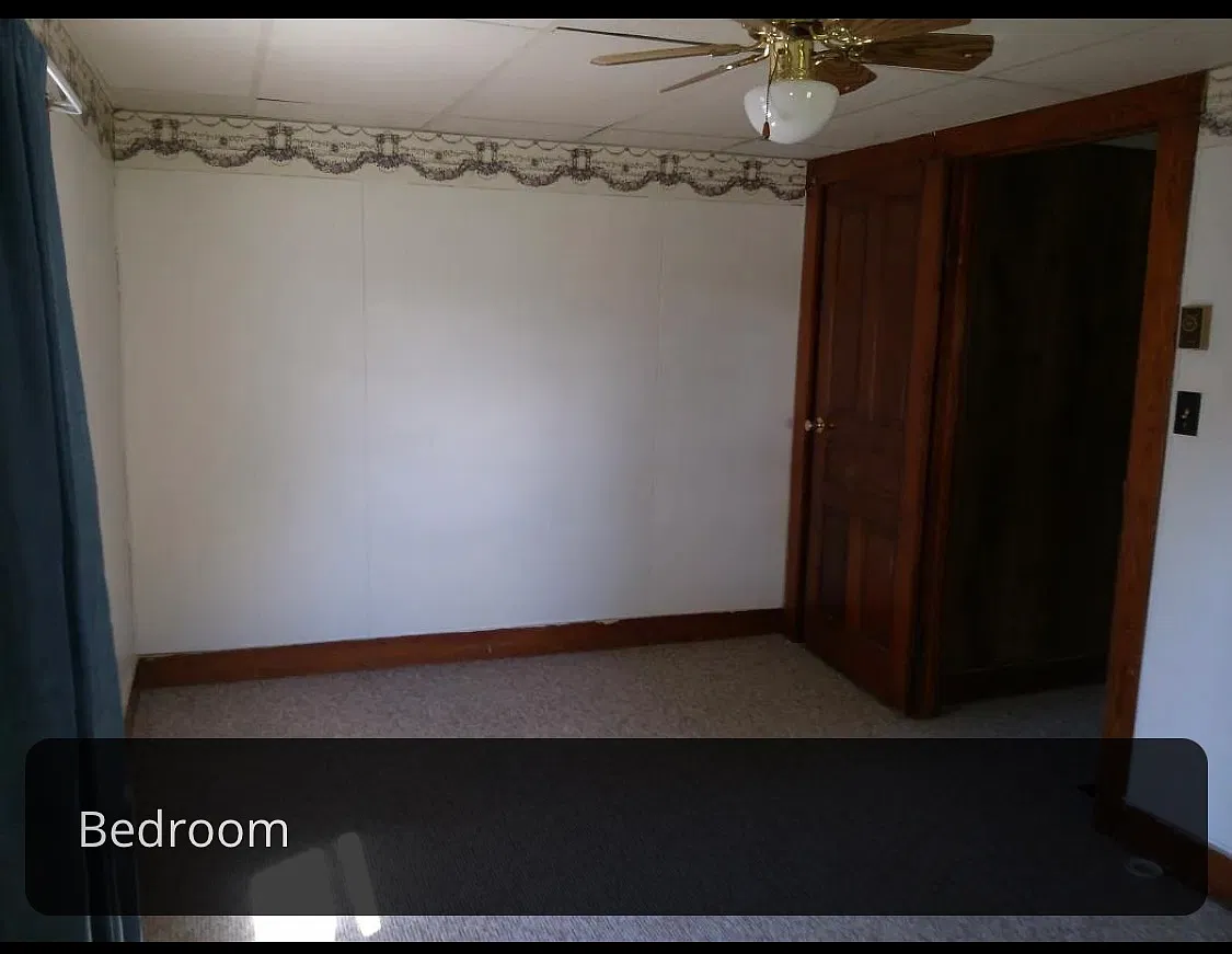 3 bed, 1130 sqft, $850 — Photo 2