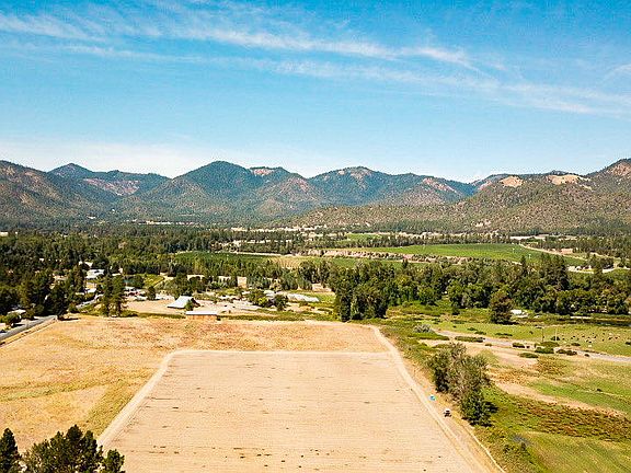 2nd image of 14390 Highway 238