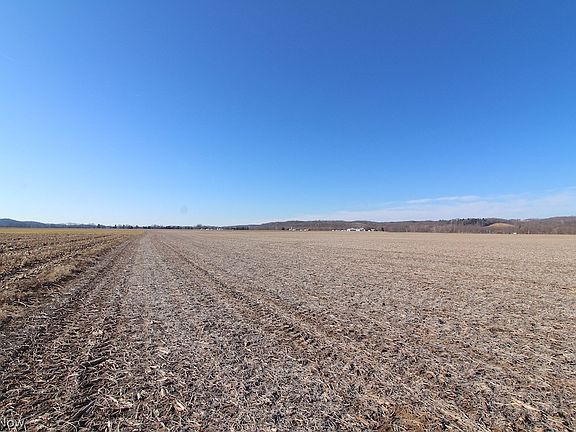 5th image of 254 County Rd