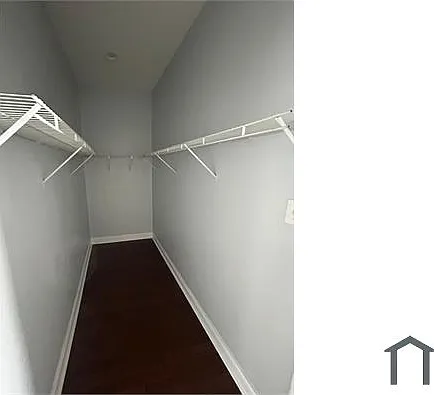 1621 Swain St — Photo 6