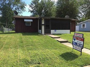 617 E 10th St, Rushville, IN