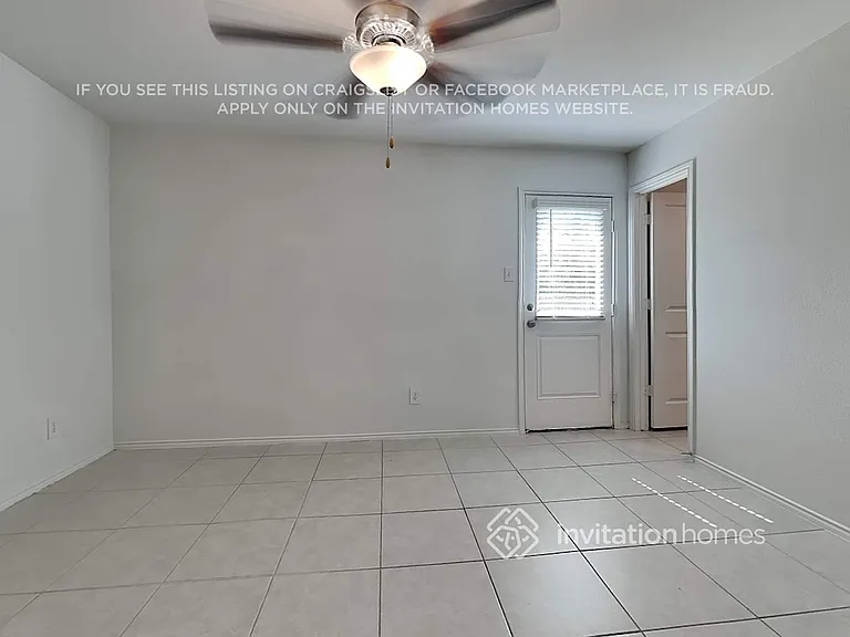 3018 Wallace Wells Ct — Photo 8