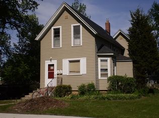 327 Anderson Boulevard #1, Geneva, IL 60134