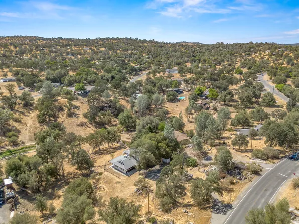 30418 Yosemite Springs Parkway, Coarsegold, CA 93614