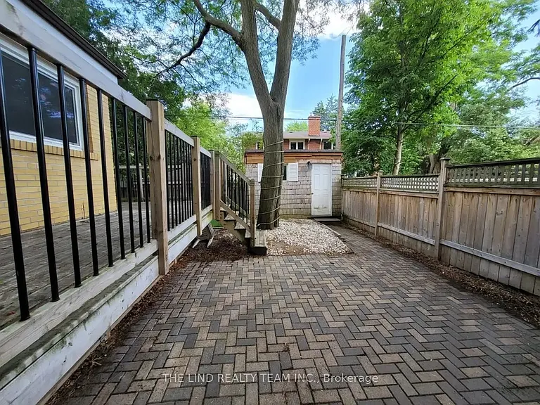 95 Overland Dr — Photo 10