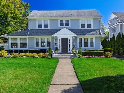 11 S Marion Place, Rockville Centre, NY, 11570