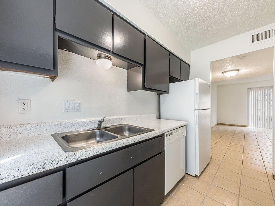 1st image of 320 Craddock Ave #804