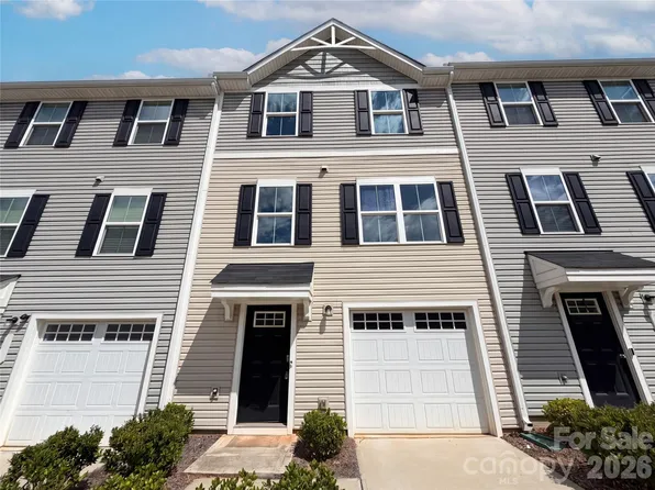 7033 Brightwork Ln, Charlotte, NC 28269