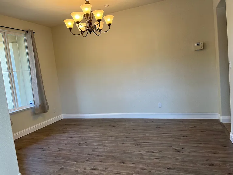 1760 Anastasia Dr — Photo 5