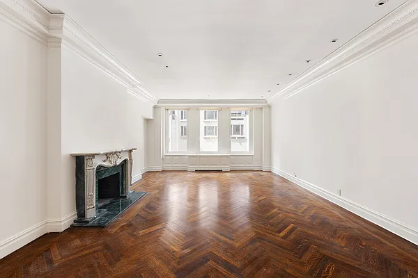 Sold by Compass | media 2