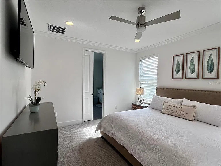 7002 Arnoldson St — Photo 42