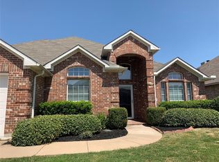 501 Rafael Ct, Arlington, TX 76002