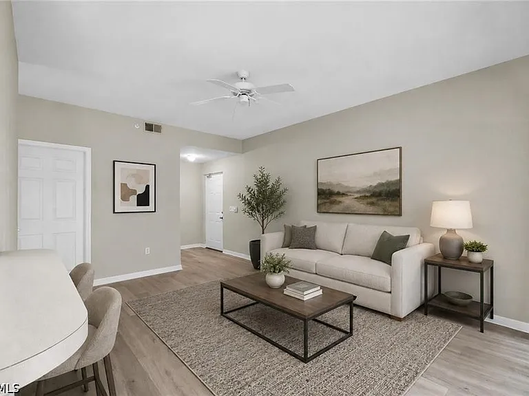 7940 Preserve Cir #916 — Photo 4