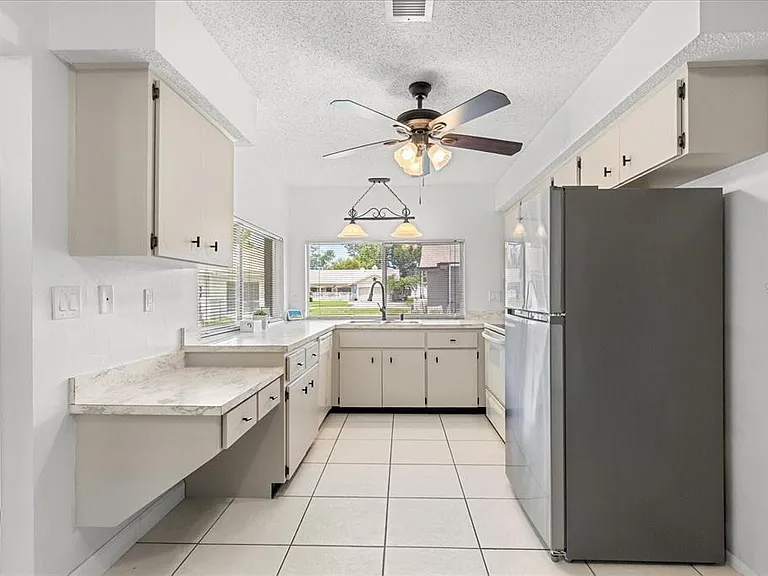 13013 Sawmill Way — Photo 15