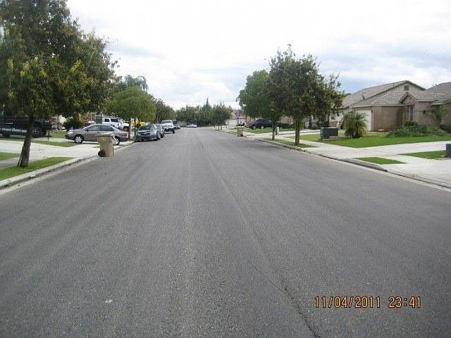 2nd image of 10611 Yosemite Falls Ave