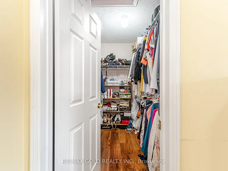5352 Bushelgrove Cir — Photo 16