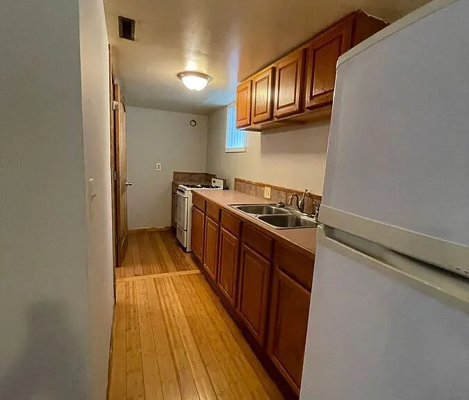 83 N Mill St #2 — Photo 5