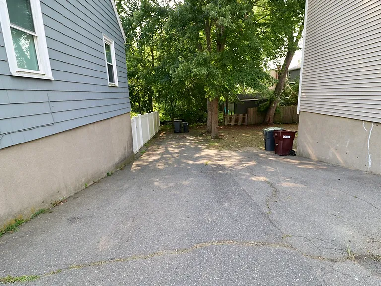 329 Bridge St — Photo 14