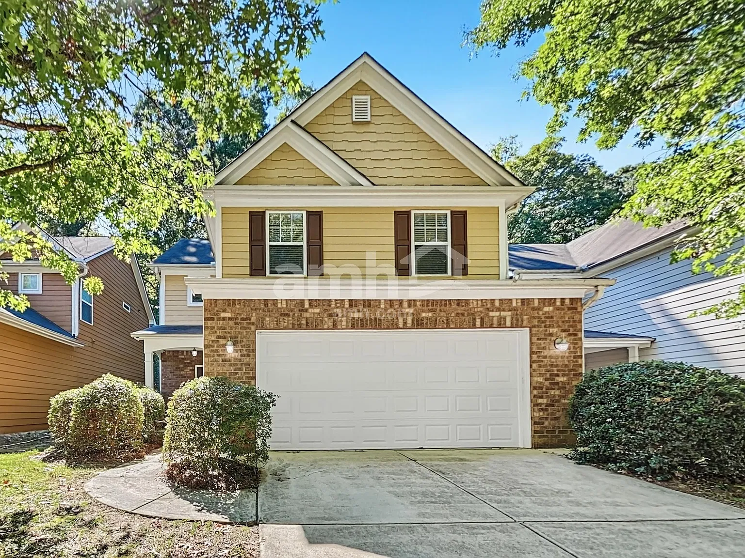 3 bed, 2.5 bath, 1740 sqft, $2,195 — Photo 1