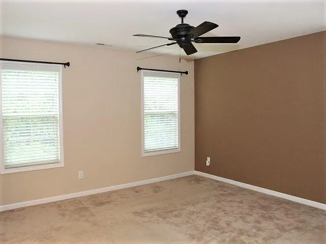 717 Minerva Dale Dr — Photo 26