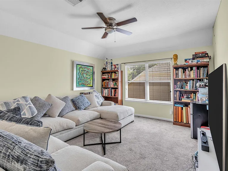 119 N Westwinds Cir — Photo 30