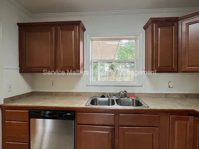 3543 Bayou Blvd — Photo 15