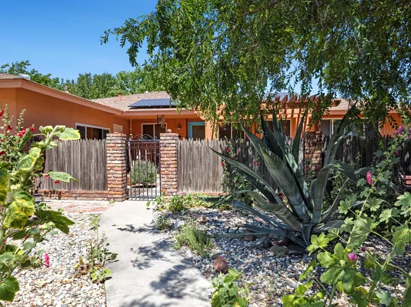 308 Dartmouth Ave, Coalinga, CA 93210