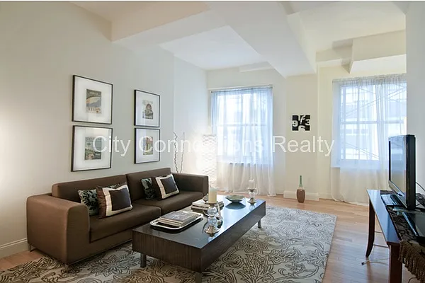 Rented by City Connections Realty | media 16