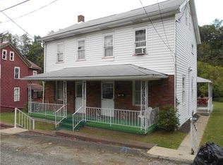 130 Station St, Herminie, PA 15637