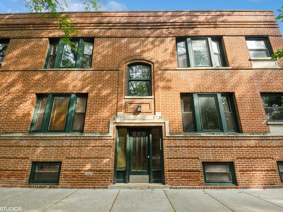 1st image of 2250 W Argyle St #2