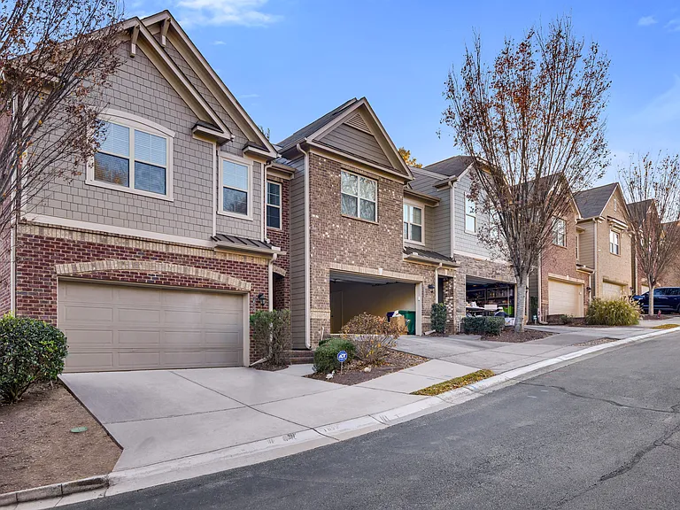 1633 Trailview Way — Photo 35