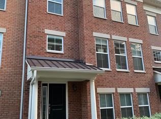 9474 Oakley Dr, Indianapolis, IN 46260