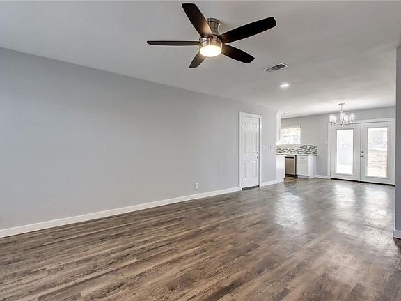 5th image of 4801 Bundyhill Dr