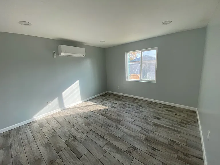 303 El Tejon Ave #A — Photo 8