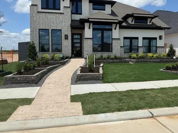 16619 Jolly Dawn Dr, Hockley, TX 77447