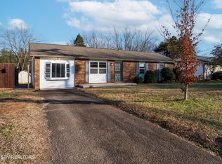 1120 Roswell Rd, Knoxville, TN 37923