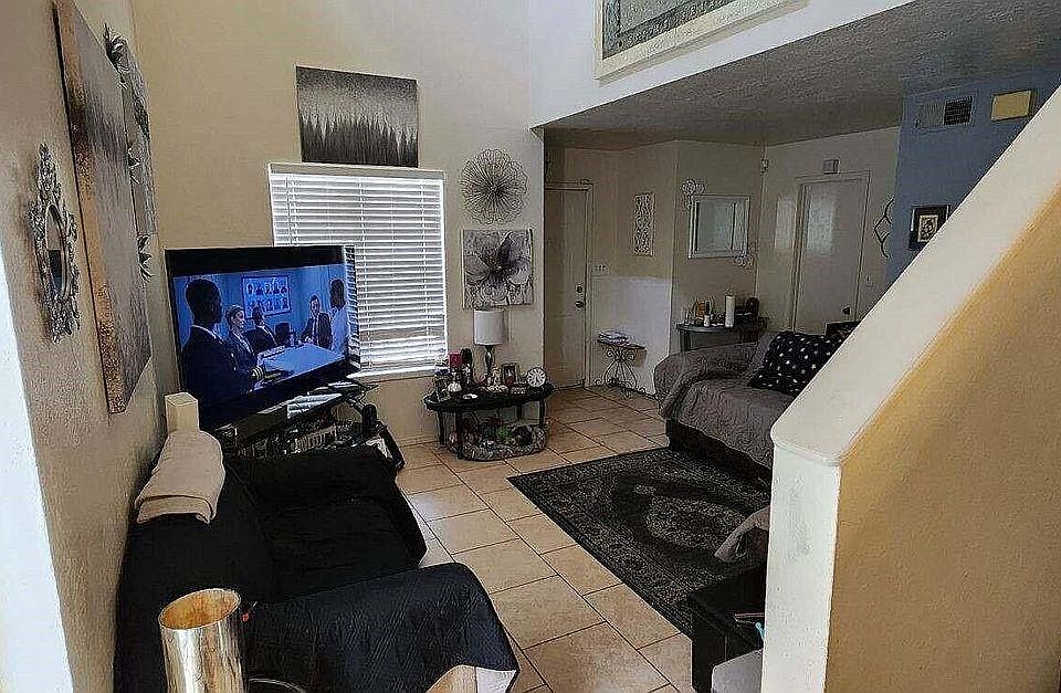 1st image of 408 Bell Park Cir SE