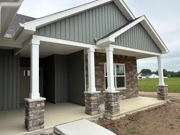 827 Chestnut Ct, Decatur, IN 46733