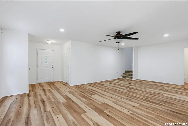 3 bed, 2.5 bath, 1812 sqft, $1,720 — Photo 4