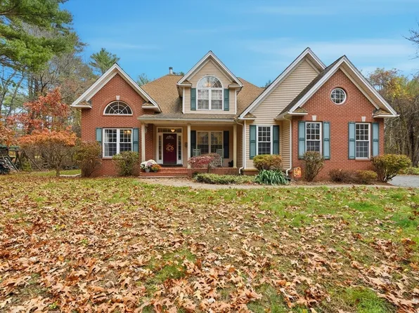 113 Greenwich Plains Rd, Ware, MA 01082