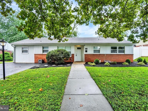 1702 5th Ave, York, PA 17403