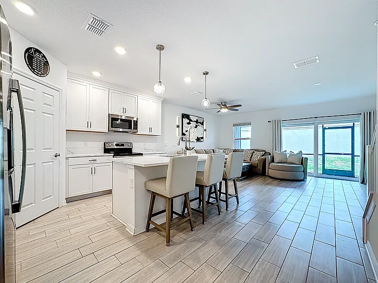 5649 Tripoli Dr — Photo 7