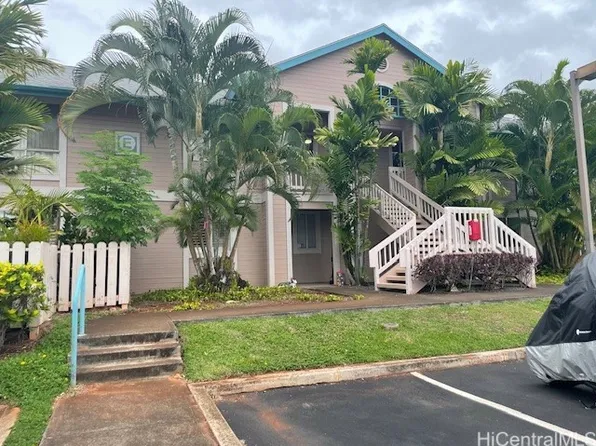 94-870 Lumiauau St APT E204, Waipahu, HI 96797
